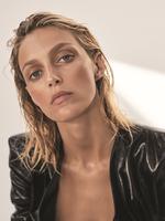 madame_figaro_august_2017_anja_rubik_by_nico_bustos_09.jpg