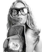 elle_us_september_2017_jasmine_tookes_elsa_hosk_by_terry_tsiolis_04.jpg
