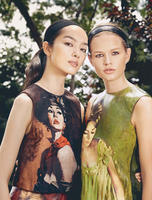 vogue_china_september_2017_anna_ewers_fei_fei_sun_by_collier_schorr_00.jpg