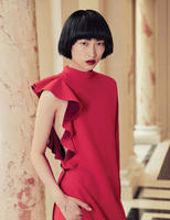 vogue_china_september_2017_bella_hadid_chu_wong_by_patrick_demarchelier_02.jpg