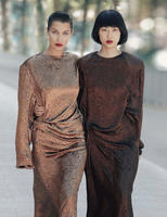 vogue_china_september_2017_bella_hadid_chu_wong_by_patrick_demarchelier_06.jpg
