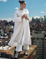 harpers_bazaar_china_september_2017_bella_hadid_by_alexei_hay_02.jpg