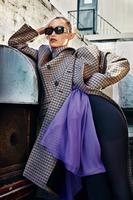 harpers_bazaar_china_september_2017_bella_hadid_by_alexei_hay_11.jpg