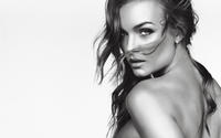 beauty_love_2017_josphine_campaign_edp_victorias_secret_hi_res.50c4b9b32b543adbc3b03eced8310353.jpg