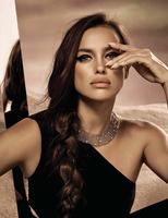 53126091_vogue_mexico_october_2017_page_9.jpg