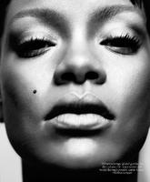 51994482_elle_usa_october_2017_page_07.jpg