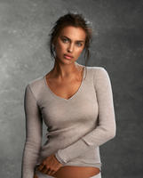 54303383_hqcelebcorner_5.jpg