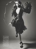 56132983_harper_s_bazaar_germany_december_2017_page_07.jpg