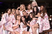 5a134c0f543ef_vsfsbackstage34.204a65fb046335c387d8a0a88a367f45.jpg
