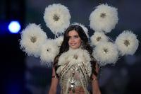 sarasampaio_victoriassecretfashionshow2017_76.a8a28f18c28aebfe354c04fa696f9b7e.jpg