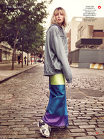 edie_vogue_dec17.48989b1450b3c03b5e2f3995e0d422b7.png