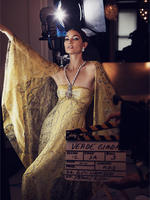 58147112_harpers_bazaar_arabia_december_2017_lily_aldridge_by_alexi_lubomirski_10.jpg