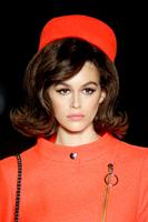 moschino3.jpg