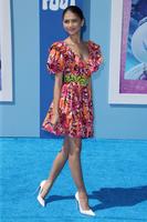 82766673_zendaya_2018_09_22_smallfootpremierela_007.jpg