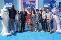 82766801_zendaya_2018_09_22_smallfootpremierela_024.jpg