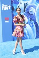 82766865_zendaya_2018_09_22_smallfootpremierela_046.jpg