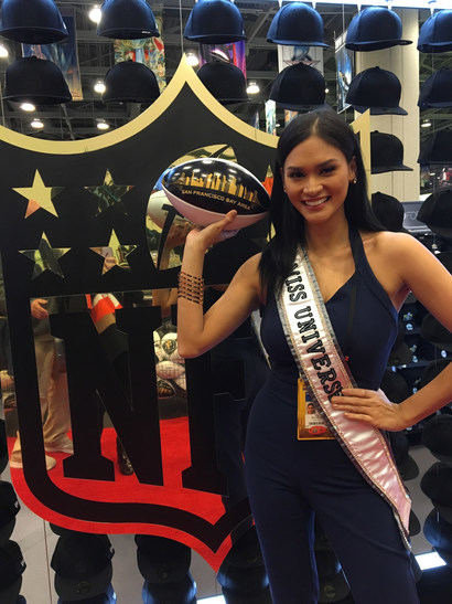 yil_1_2015_missuniverseatsuperbowl50_img0998.jpg