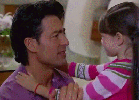 2113612UJvkAzAI.gif