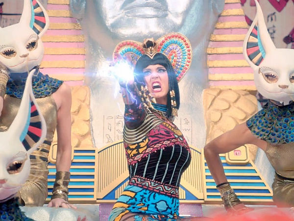 katy_perry_dark_horse_music_video_600x450.jpg